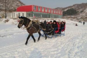 四平叶赫皇家山滑雪场